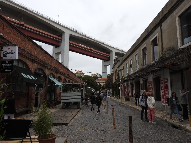 21 LISBONA LX Factory